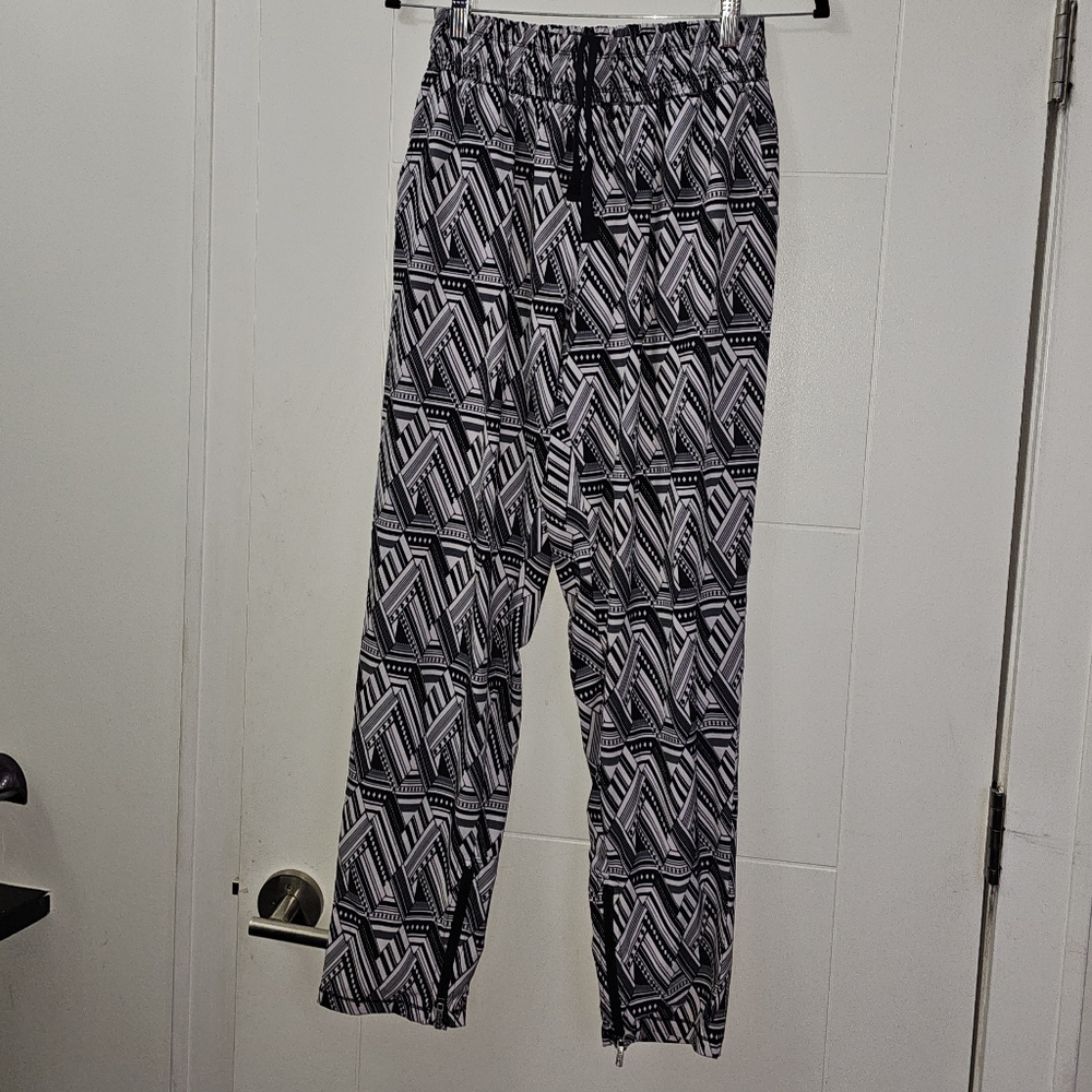 VSX Sport Geometric Joggers size S